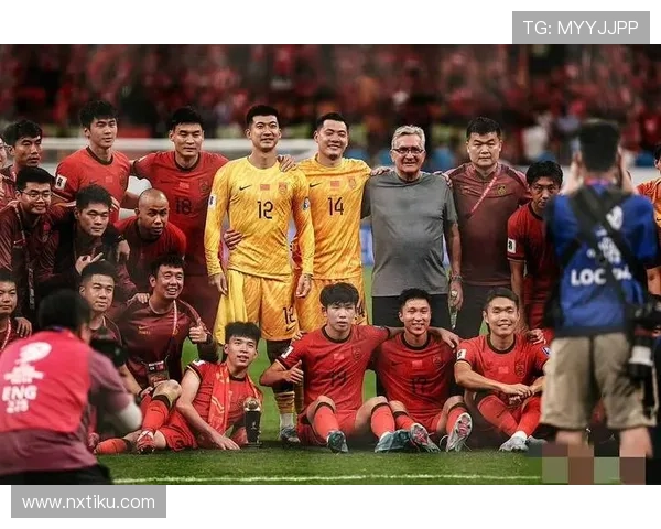 国足主场再创佳绩年轻球员爆发助力球队锁定世界杯晋级席位