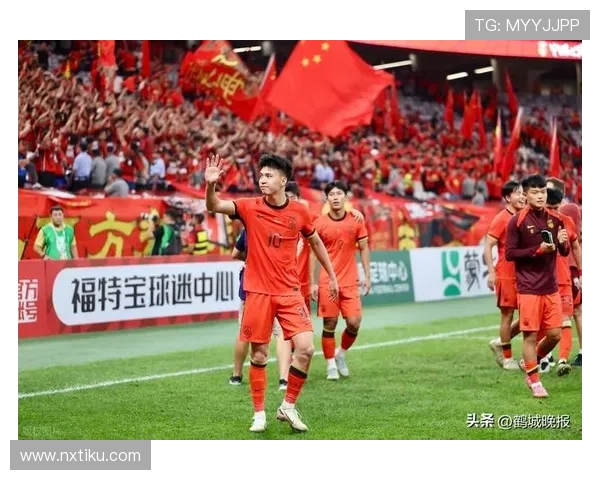 国足鏖战亚洲劲旅全场鏖战九十分钟终以绝杀进球惊险取胜