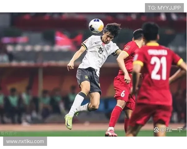 国足新星闪耀亚洲赛场助球队逆转强敌展现中国足球崛起新力量