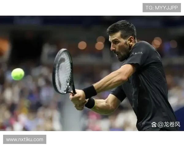 网球巨星复苏！新一轮大满贯赛季迎来激烈对决，年轻选手挑战老将王者地位