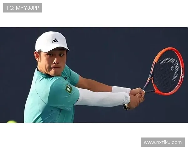 新生代崛起老将坚守年度网球赛场格局迎来新变化多项纪录被刷新引热议