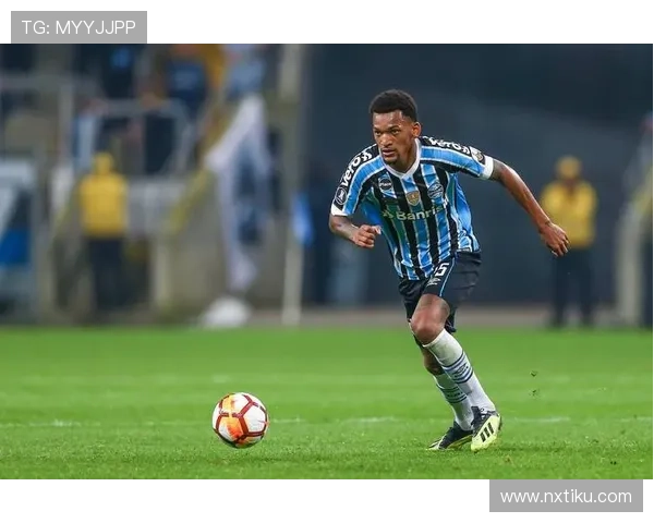 维冈竞技俱乐部的辉煌历程与发展：从足球草根到英超舞台的崛起