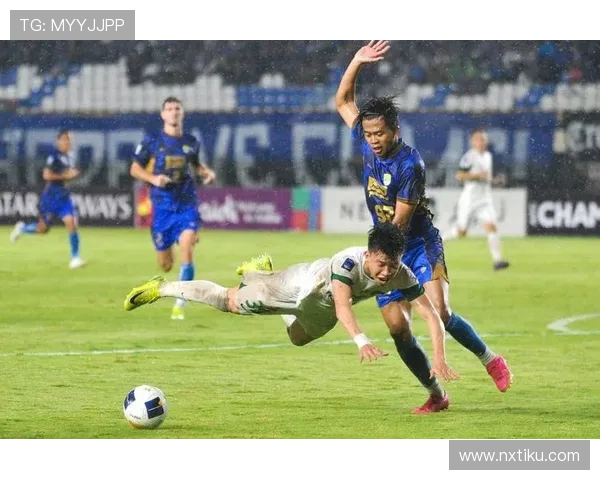 豪门对决引爆周末焦点联赛争冠形势再起波澜球迷期待新星表现成败