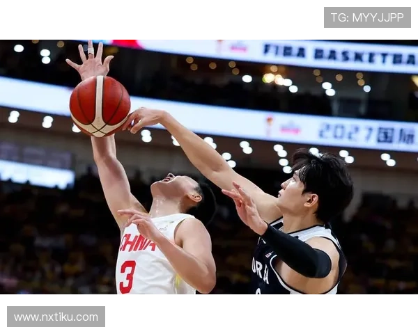 足球世界杯预选赛中国队力克韩国队，晋级希望大增